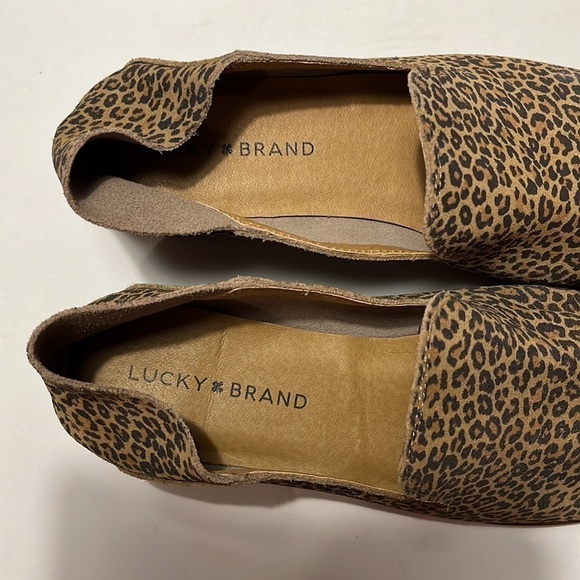Lucky Brand Cahill Flat in Leopard Print Leather, Size 8 - Picture 9 of 10